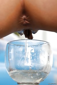 Stunning Redhead Barbara Beiber Tastes Her Piss