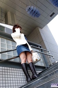 Naughty Asian Girl Enjoys To Indulge In Private Jerking Before Going On Dates