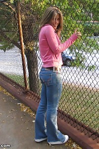 Blueyez Strips In The Public