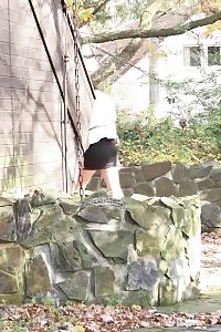 Dreka Having Fun Peeing Public