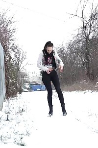 Bloody Hot Cynthia Vellons Relieves Her Pee Desperation